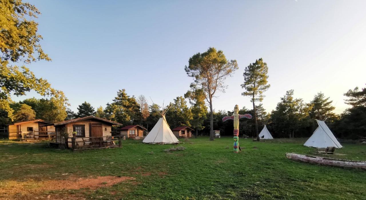Ranch Du Puits De Riquier Hotel Moissac-Bellevue Екстериор снимка